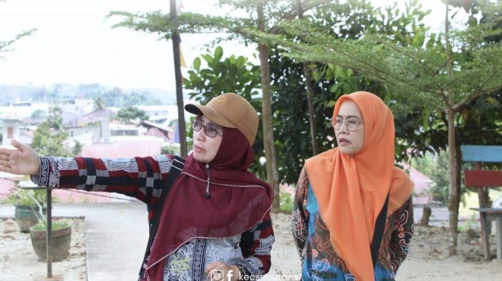 Giat, Kamis 25 September 2025 Mendampingi Pelaksanaan Probebaya Award dalam Penilaian Tingkat Kecamatan Samarinda Utara dihadiri PLT. Camat, Kasi Ekbang, Kasi Kesra Kecamatan beserta staf, Kasi Ekbang, Kasi Kesra Kelurahan beserta staf, Pendamping Infrastruktur, Pendampingan Non infrastruktur Kelurahan dan Ketua Pokmas beserta anggota.