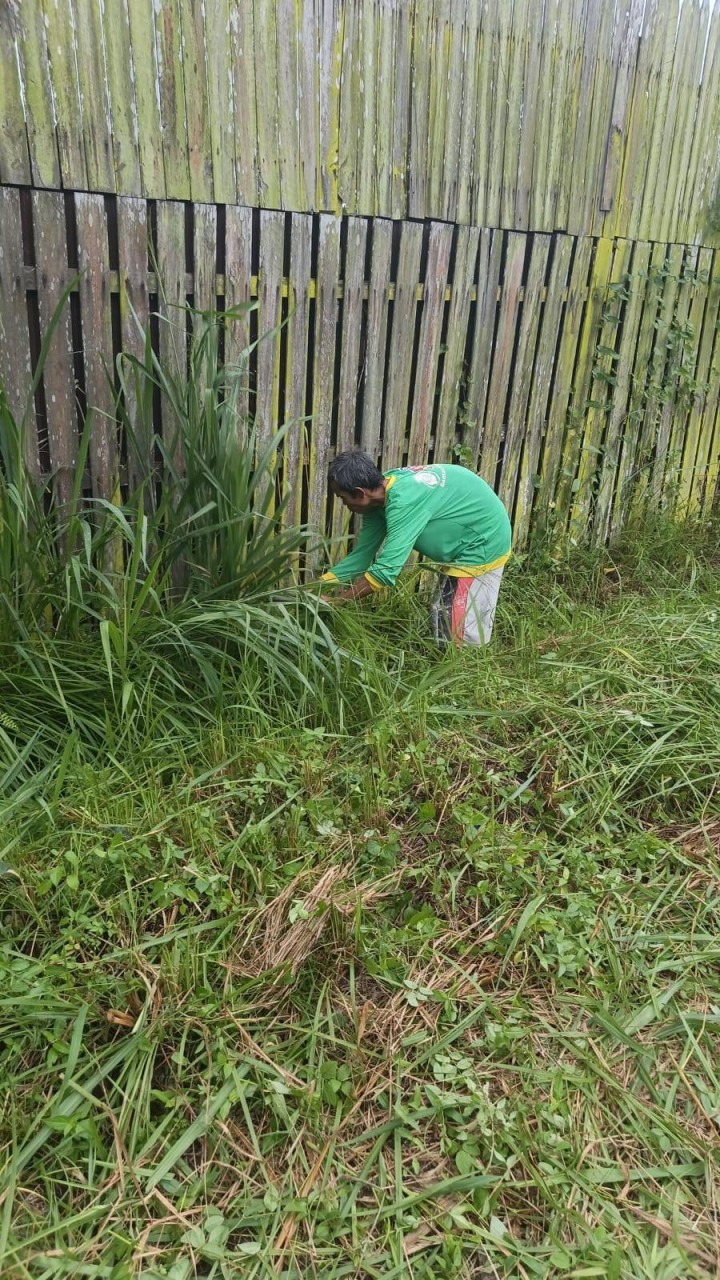 Giat, Minggu 28 September 2025 Melaksanakan Gotong Royong di wilayah RT pada Jl Perum Pinang Mas RT 06 dan Perum Kayu Manis RT 07 Kelurahan Sempaja Barat dihadiri Kasi Ekbang dan Ketua RT sekaligus seluruh warga atas perhatiannya kami ucapkan terimakasih.