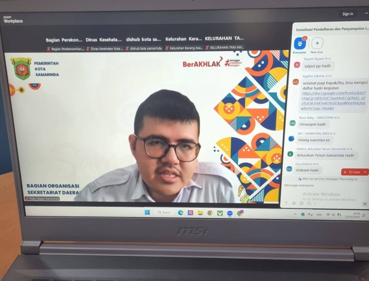 Giat, Rabu 15 Oktober 2025 Mengikuti Zoom Meeting dengan Tema Sosialisasi Pendaftaran & Penyampaian LHKPN Tahun 2025 diikuti oleh Seklur & Mengikuti Zoom Meeting dengan Tema tanya BKPSDM "Sudah Tepatkah Penilaian E-Kinerja anda diikuti oleh seluruh staf ASN Kelurahan Sempaja Barat.