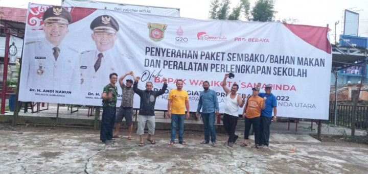 Kegiatan pro bebaya TA 2022 dan penyerahan Paket Sembako serta peralatan sekolah oleh bapak Walikota H. Andi Harun