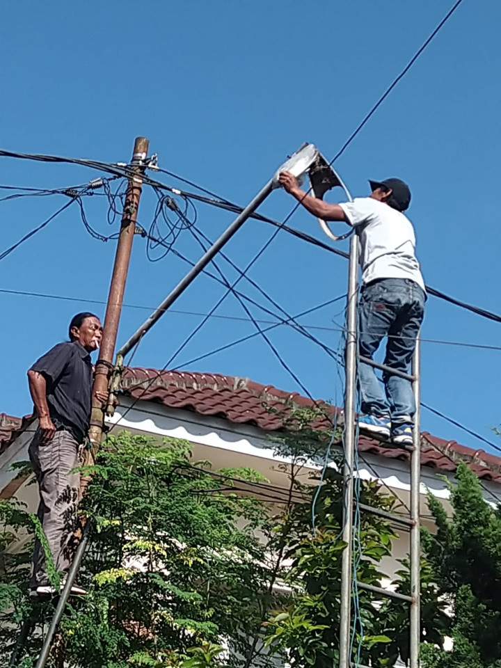 Kegiatan pro bebaya TA 2022 dan penyerahan Paket Sembako serta peralatan sekolah oleh bapak Walikota H. Andi Harun