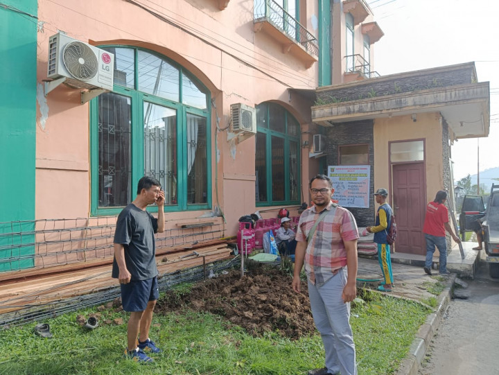 Kegiatan pro bebaya TA 2022 dan penyerahan Paket Sembako serta peralatan sekolah oleh bapak Walikota H. Andi Harun