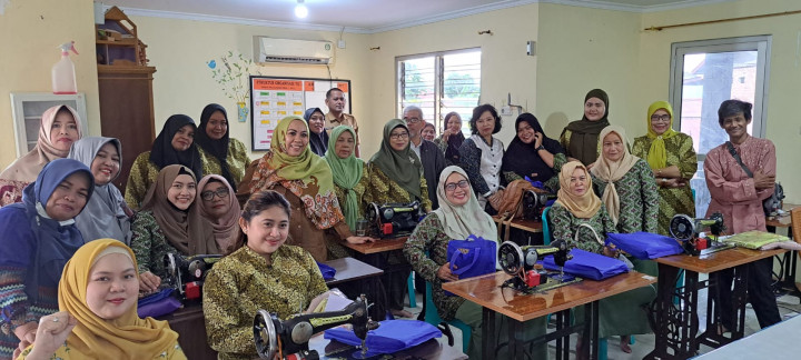 Penutupan Pelatihan Menjahit Kegiatan Pro Bebaya Tahun 2023 Pokmas Permata & Kasih Ibu