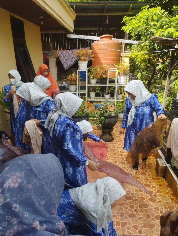 Pelatihan Ecoprint di Lingkungan RT. 21 Tahun 2023