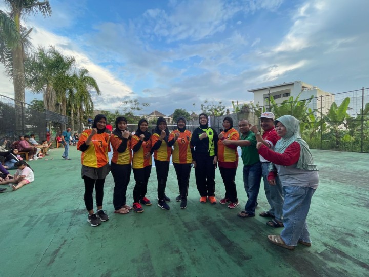 LOMBA VOLLY TINGKAT KECAMATAN SAMARINDA UTARA DALAM RANGKA HUT RI KE 80