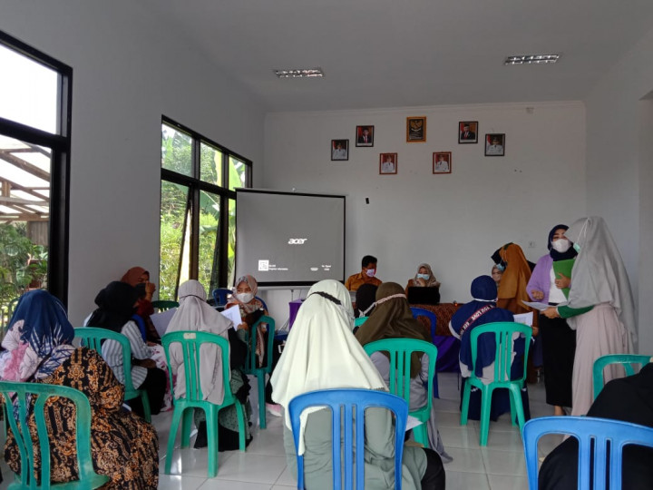 Kegiatan Bimtek Pelaporan Posyandu secara Online 18 Mei 2021