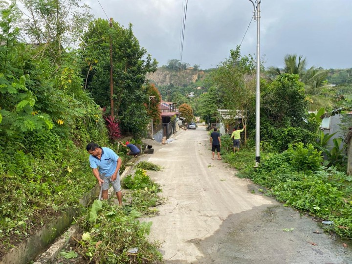 Gotong Royong Masal di RT. 42,40,37,33,Tgl 27 april 2025
