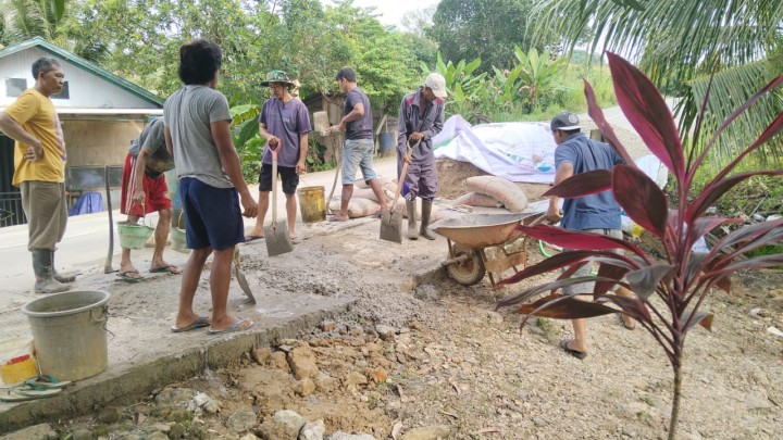 Gotong Royong Masal di RT. 42,40,37,33,Tgl 27 april 2025