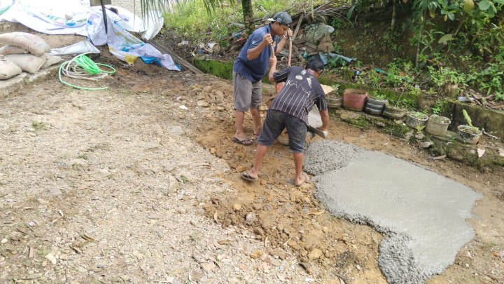 Gotong Royong Masal di RT. 42,40,37,33,Tgl 27 april 2025