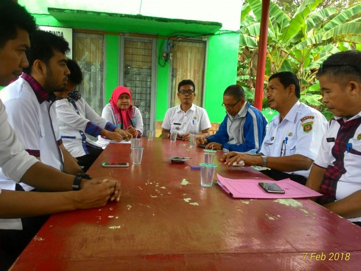 Dokumentasi Pembinaan Aparatur Pemerintahan oleh Camat Loa Janan Ilir (07/02/2018)