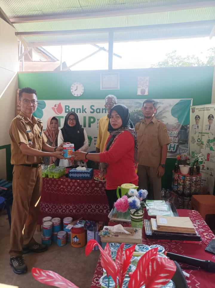 PEMBINAAN BANK SAMPAH TULIP