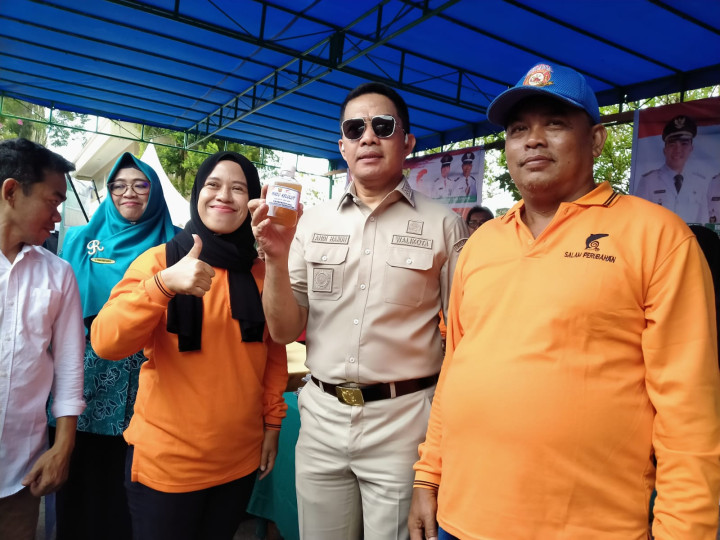 Penyerahan Probebaya Kecamatan Loa Janan Ilir Tahun 2023 oleh Bapak Walikota Samarinda