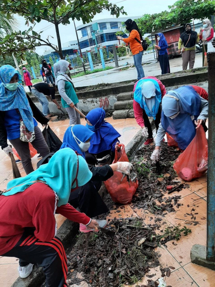 Kegiatan KKN 47 Kelurahan Sidodadi Kelompok 33