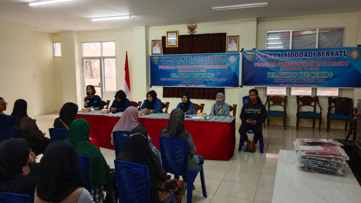 Pelatihan Kue Kering oleh POKMAS Bangkit Jaya Sidodadi
