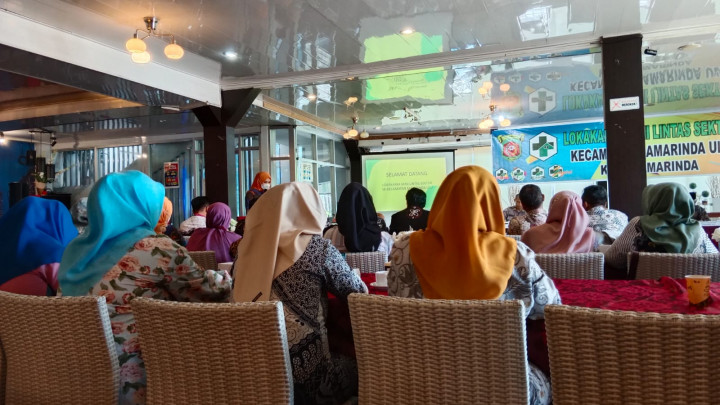 Lokakarya Mini Lintas Sektor oleh Puskesmas Segiri yang dihadiri oleh Lurah Sidodadi