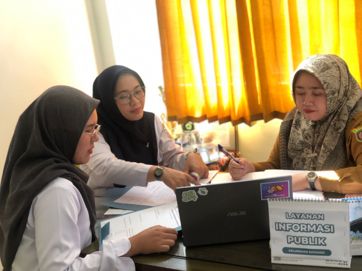 Rapat Koordinasi dan Konsolidasi Proses Penyimpanan, Pendokumentasian, Penyediaan, dan Pelayanan Informasi Publik Kelurahan Sidodadi