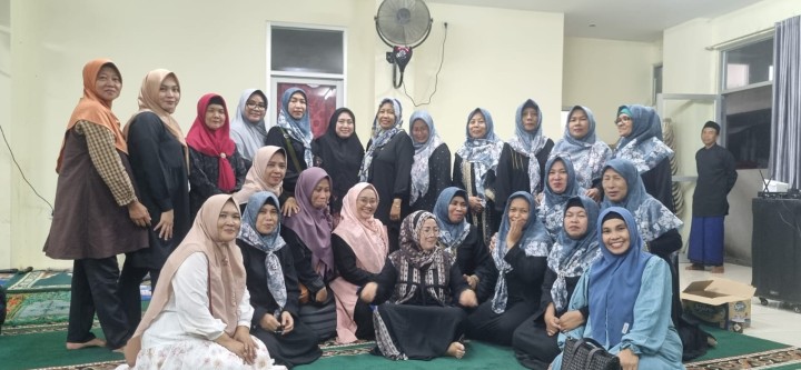 Buka Puasa Kelurahan Sidodadi Bersama Rukun Tetangga (RT),Lembaga Pemberdayaan Masyarakat (LPM) dan Tim PKK(Pemberdayaan Kesejateran Keluarga) Tahun 2024/1445 H