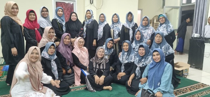 Buka Puasa Kelurahan Sidodadi Bersama Rukun Tetangga (RT),Lembaga Pemberdayaan Masyarakat (LPM) dan Tim PKK(Pemberdayaan Kesejateran Keluarga) Tahun 2024/1445 H