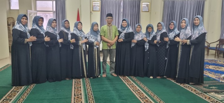 Buka Puasa Kelurahan Sidodadi Bersama Rukun Tetangga (RT),Lembaga Pemberdayaan Masyarakat (LPM) dan Tim PKK(Pemberdayaan Kesejateran Keluarga) Tahun 2024/1445 H