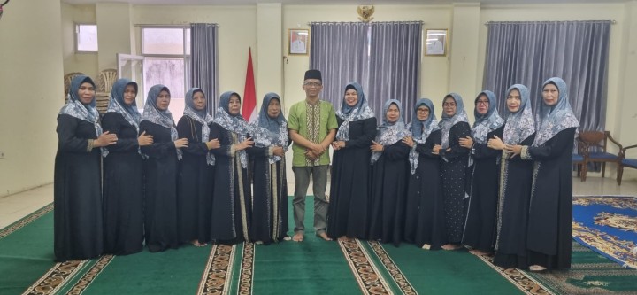 Buka Puasa Kelurahan Sidodadi Bersama Rukun Tetangga (RT),Lembaga Pemberdayaan Masyarakat (LPM) dan Tim PKK(Pemberdayaan Kesejateran Keluarga) Tahun 2024/1445 H
