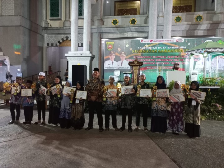 Penutupan Musabaqah Tilawatil Qurán (MTQ) Ke-46 Tingkat Kecamatan Samarinda Ulu Di masjis Jami Al-Ma'ruf Samarinda