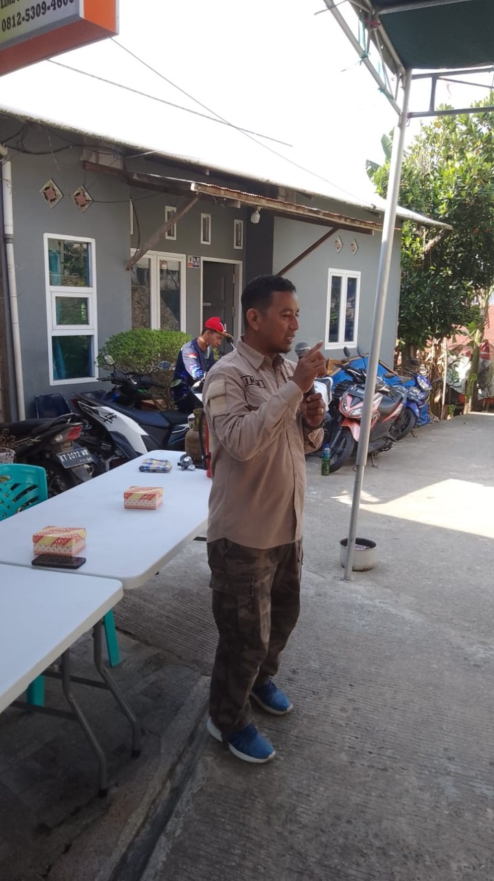 Sosialisasi Bahaya kebakaran di RT 04.Kel.Sidodadi