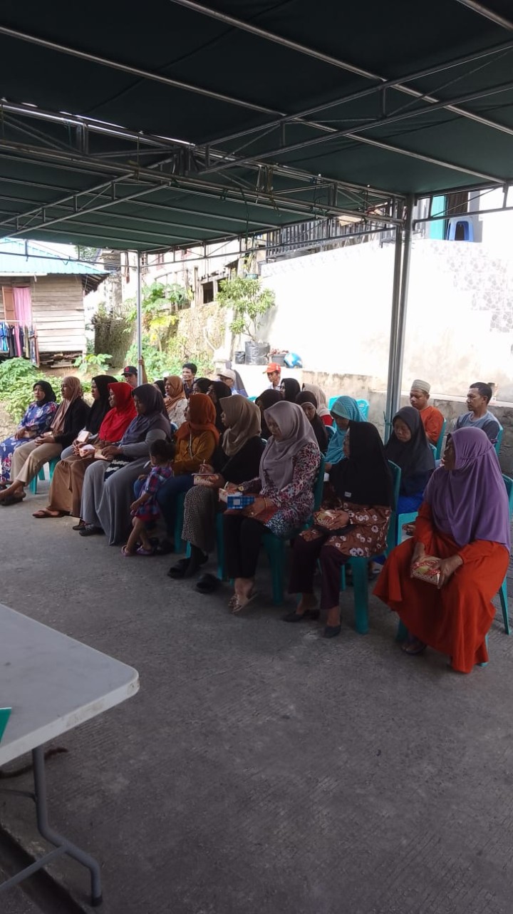 Sosialisasi Bahaya kebakaran di RT 04.Kel.Sidodadi
