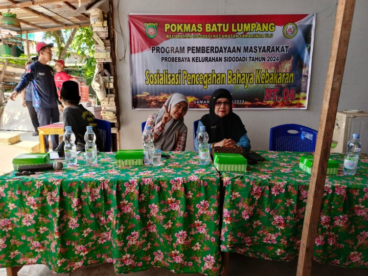 Sosialisasi Bahaya kebakaran di RT 04.Kel.Sidodadi
