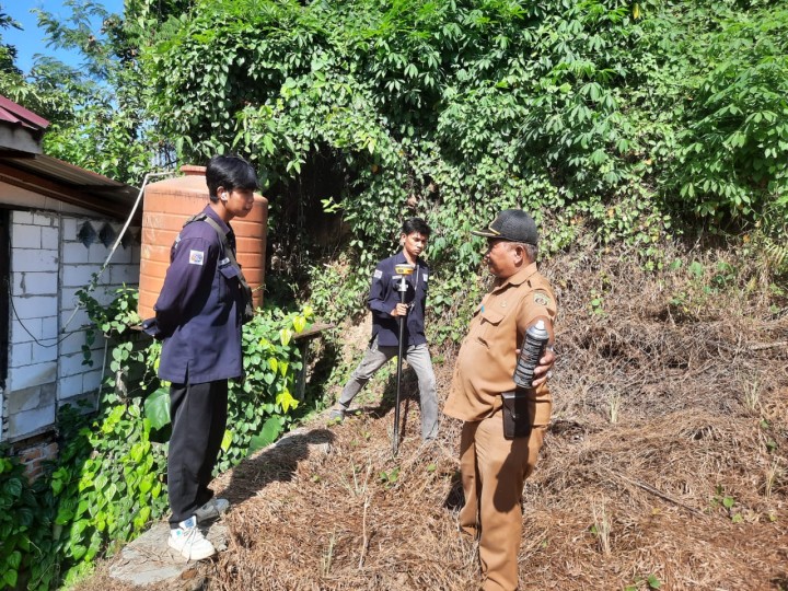 Pengukuran lapangan jln juanda rt. 60 dan jln anggur rt. 56.