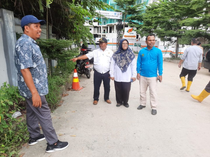 Peninjauan penitia A. Bpn samarinda di akper jln anggur rt 54