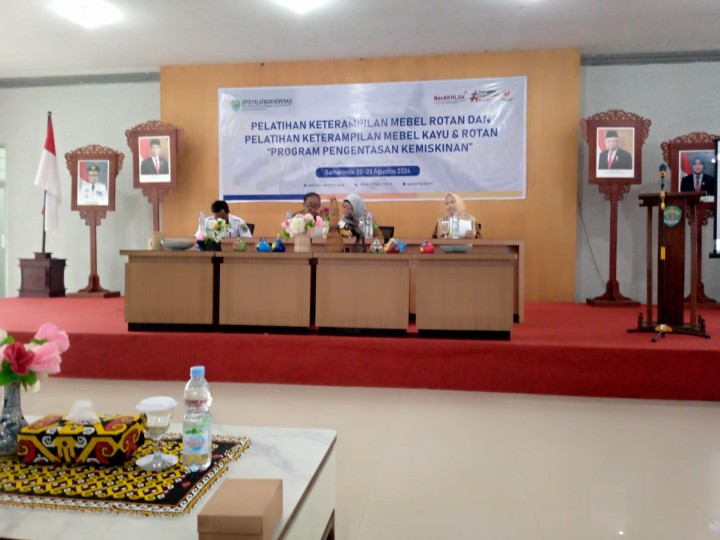 Pelatihan Keterampilan Mebel Rotan dan Pelatihan Keterampilan ,mebel rotan Program Pengentasan Kemiskinan