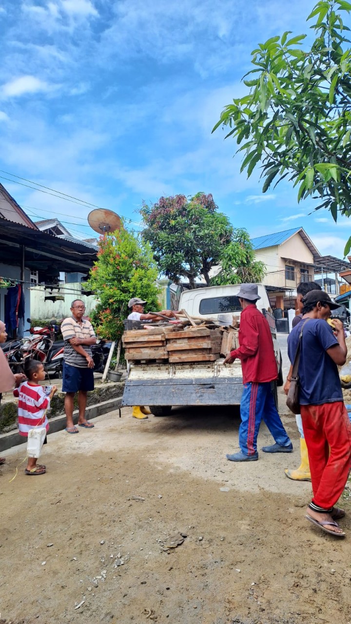 Pemantauan Kegiatan Probebaya Sarana dan Prasarana Tahap II Kel.Sidodadi