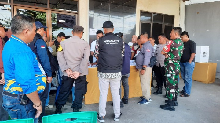 Pengarahan Oleh Lurah Sidodadi Kepada PAM TPS PEMILU TAHUN 2024