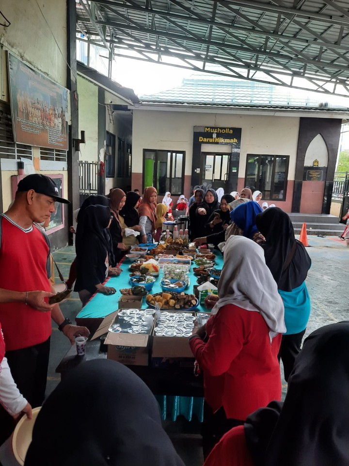 Gotong Royong SDN .005 Jl.Dr.Sutomo