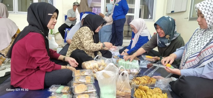 Ramadhan yang penuh berkah Di  Kantor kelurahan Sidodadi
