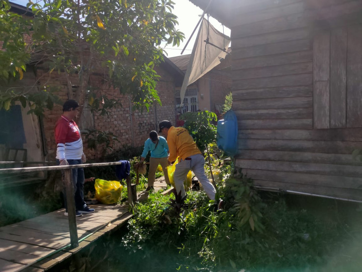 Kegiatan Gotong Royong di Lingkungan Kecamatan Samarinda Ilir Tahun 2024