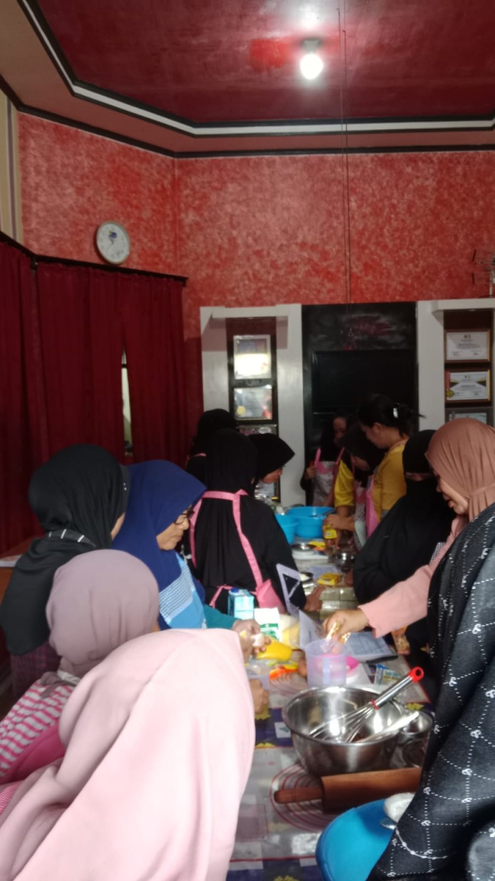 Kegiatan Warga RT Kelurahan Sidodamai Tahun 2024