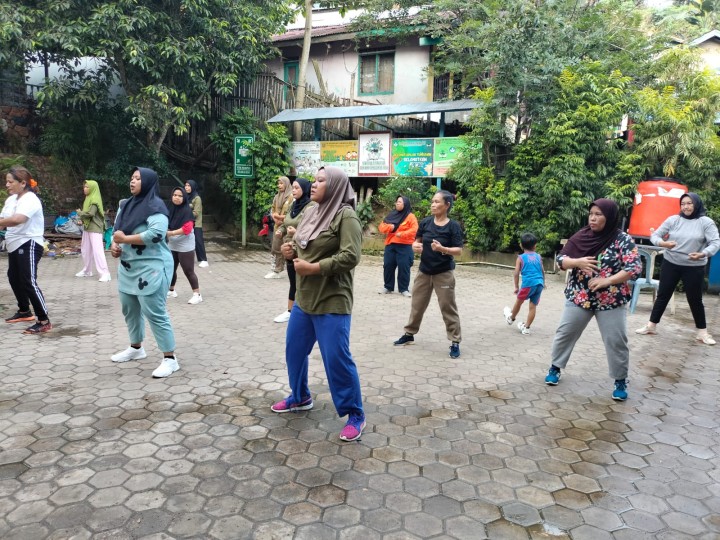 Kegiatan Warga RT Kelurahan Sidodamai Tahun 2024