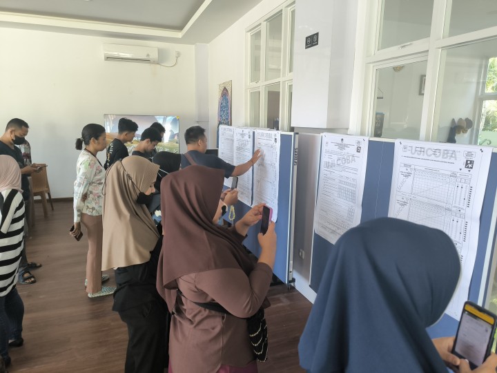 Nopember Tahun 2024