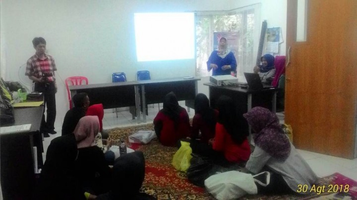 Acara Workshop Pengelolaan Sampah Berbasis Masyarakat Kumuh (3R) di kantor Kelurahan Sidomulyo pada hari Rabu, 5 September 2018 jam 08.00 sd selesai, diselenggarakan oleh Dinas Perumahan dan Pemukiman Kota Samarinda