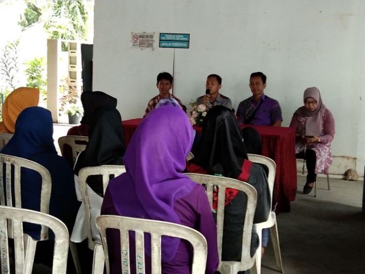 Acara Workshop Pengelolaan Sampah Berbasis Masyarakat Kumuh (3R) di kantor Kelurahan Sidomulyo pada hari Rabu, 5 September 2018 jam 08.00 sd selesai, diselenggarakan oleh Dinas Perumahan dan Pemukiman Kota Samarinda