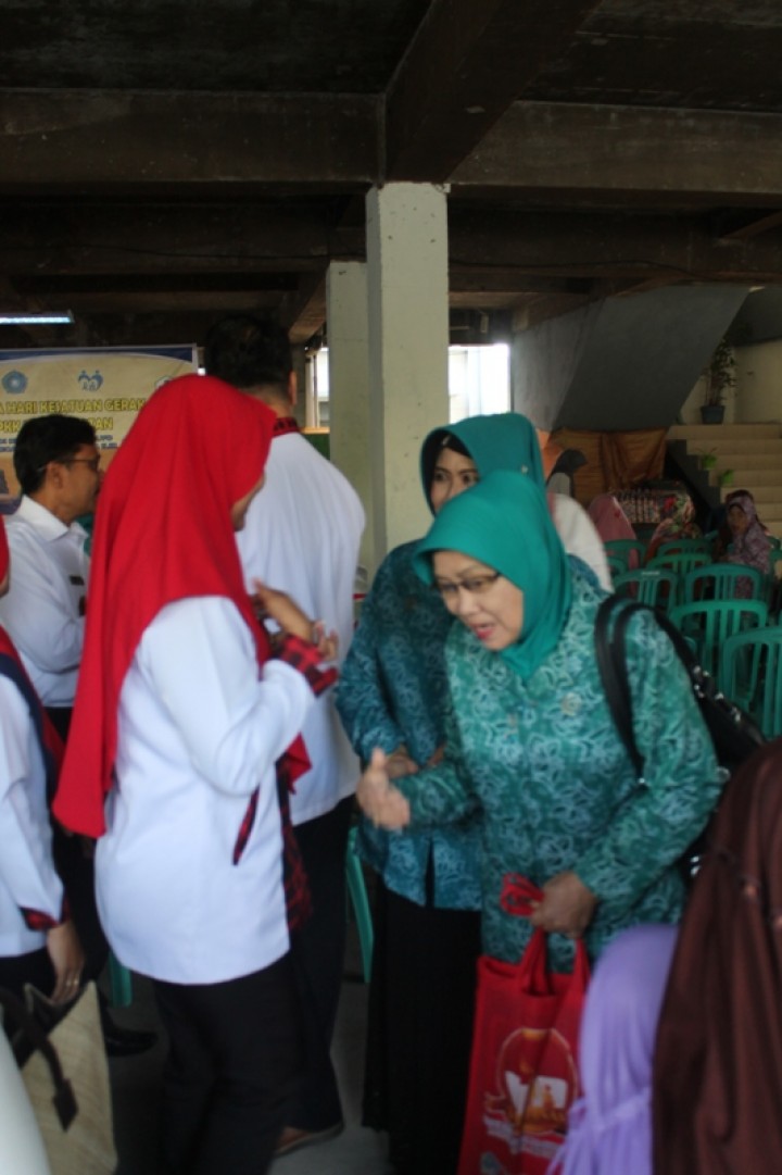 Lomba Hari Kesatuan Gerak PKK KB Kesehatan di Kel.Sidomulyo Kec. Samarinda Ilir dan Peresmian Kampung KB Teras Kencana Kel.Sidomulyo Kec.Samarinda Ilir
