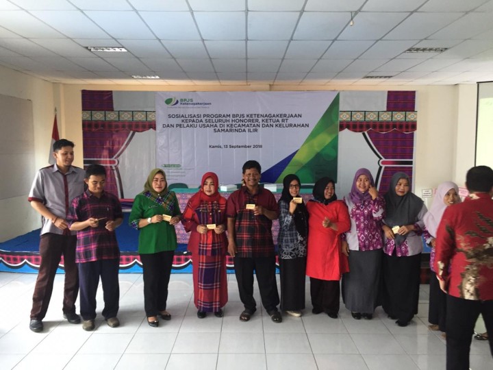 Sosialisasi Program BPJS Ketenagakerjaan untuk Honorer, Ketua RT, dan Pelaku Usaha di Kecamatan dan Kelurahan Samarinda Ilir