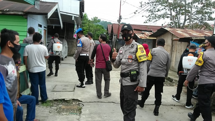 Giat Penyemprotan Disinfektan
