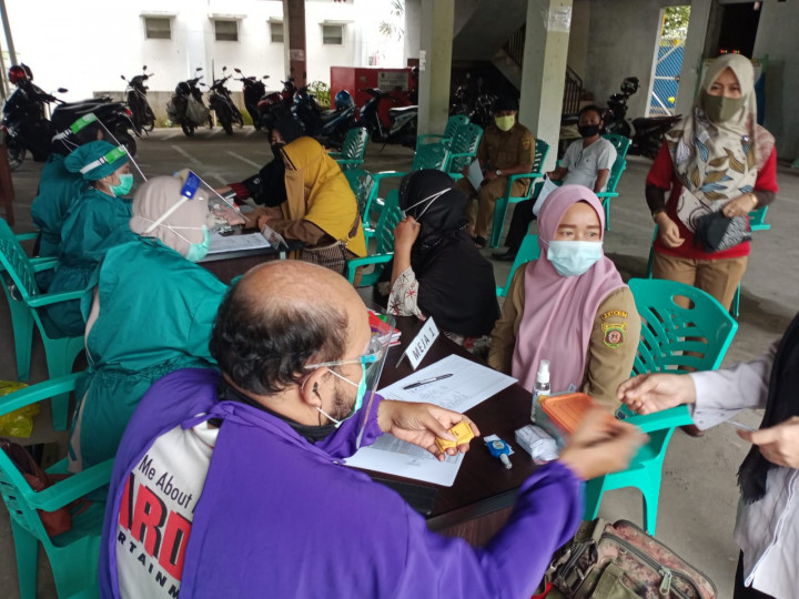 Vaksinasi Covid Tahap I