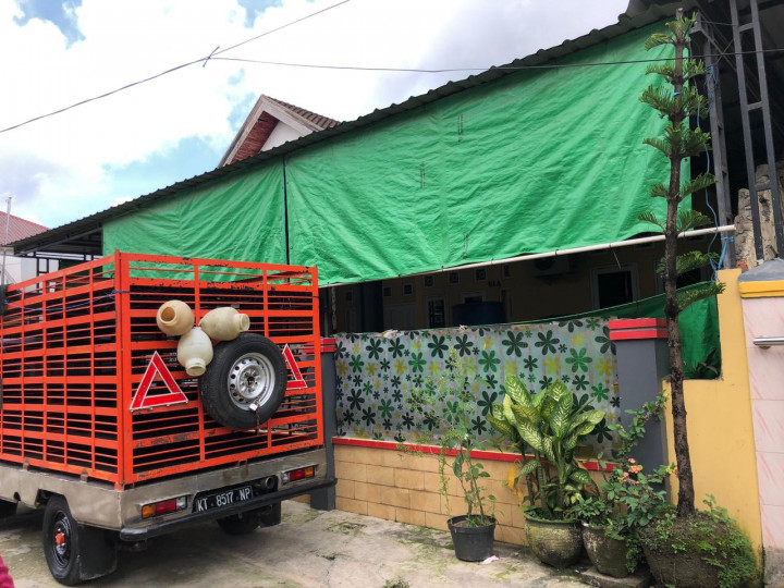 Penindakan Laporan Warga Atas Kegiatan Bongkar Muat, Potong Ayam Potong di Lingkungan Pemukiman