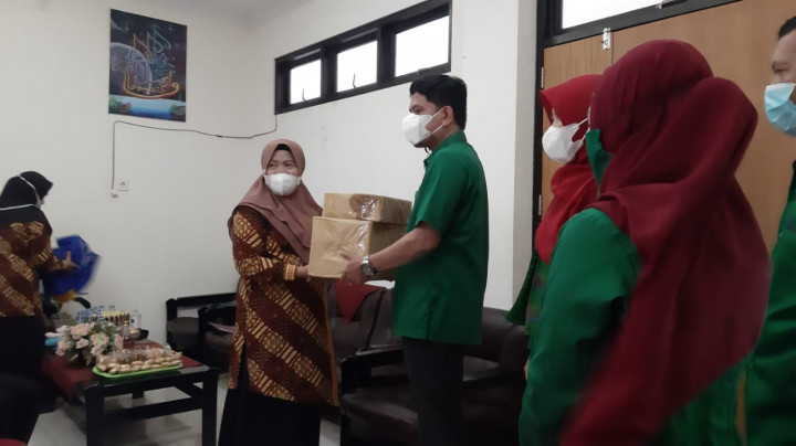Pererat Silaturahmi, Saling Berbagi, Kelurahan Sidomulyo Mendapat Kunjungan Kerja Dari Kelurahan Bugis Kabupaten Berau