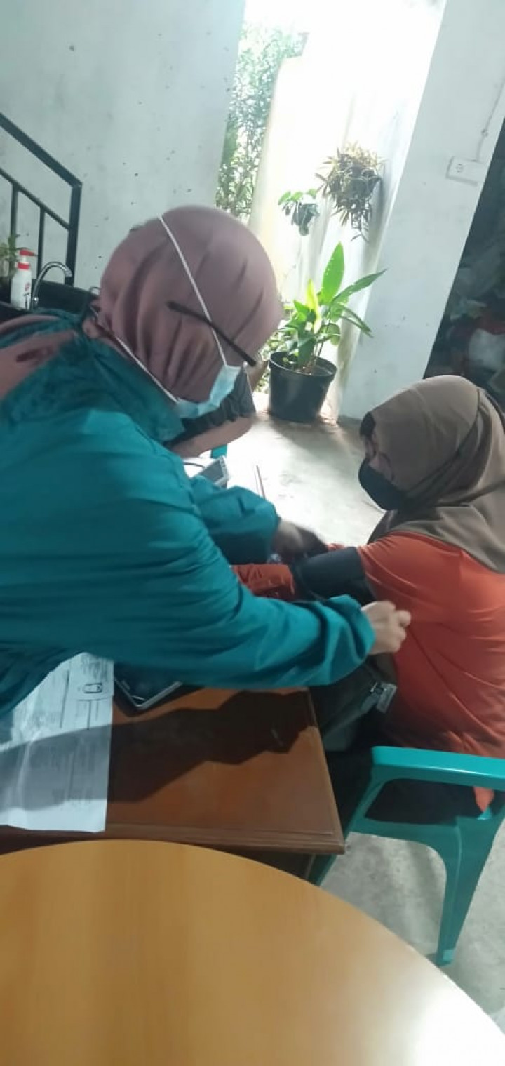 Vaksinasi Astrazeneca Dosis I Kelurahan Sidomulyo Hari Kedua