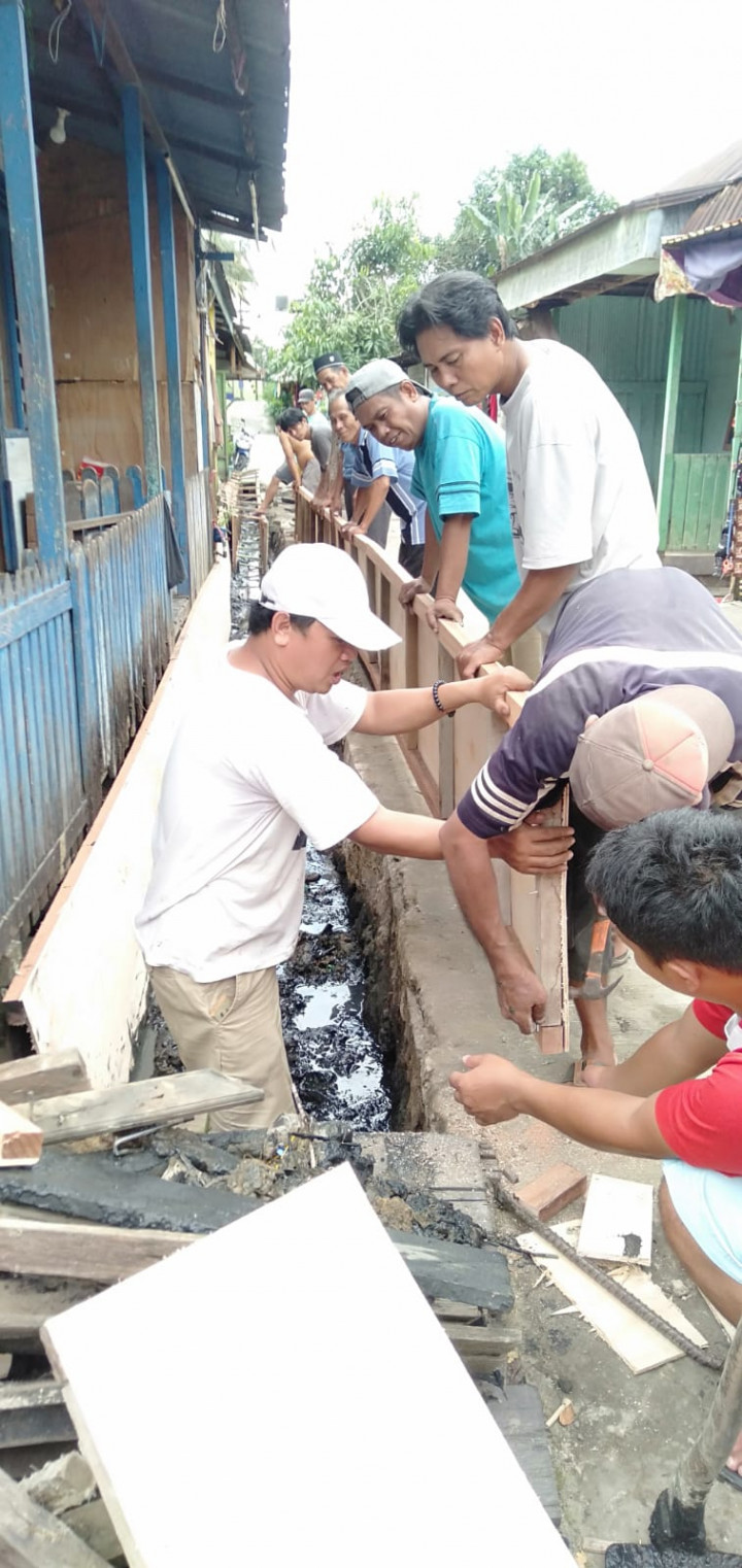 Monitoring pelaksanaan Program Pembangunan dan Pemberdayaan Masyarakat (Pro Bebaya) RT 23