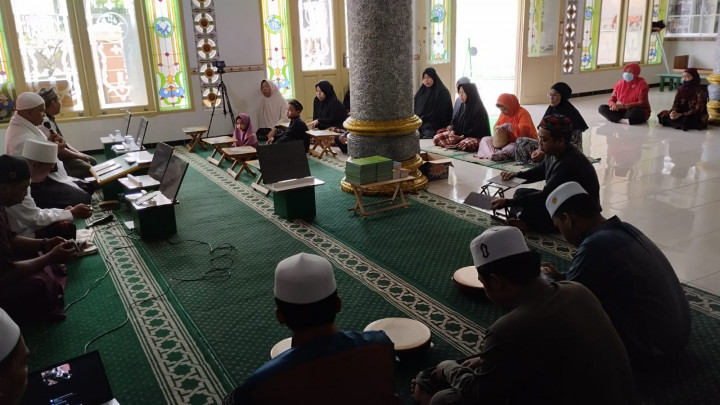 Pelatihan Habsyi Buah Probebaya ; Lurah Sidomulyo Monitoring Sekaligus Meresmikan Kegiatan